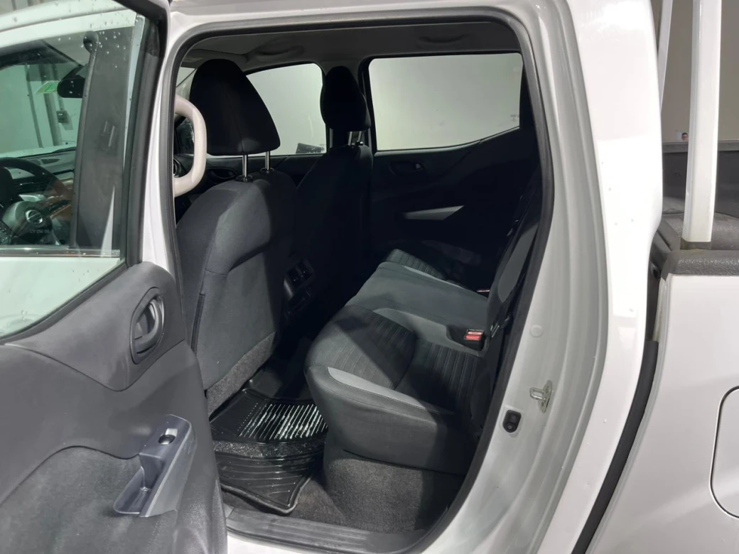imagen 0 de vehiculo con id 2177